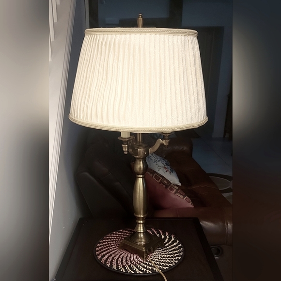 Vintage Stiffel  4 bulbs Table Lamp-original pre-owned - Picture 1 of 9